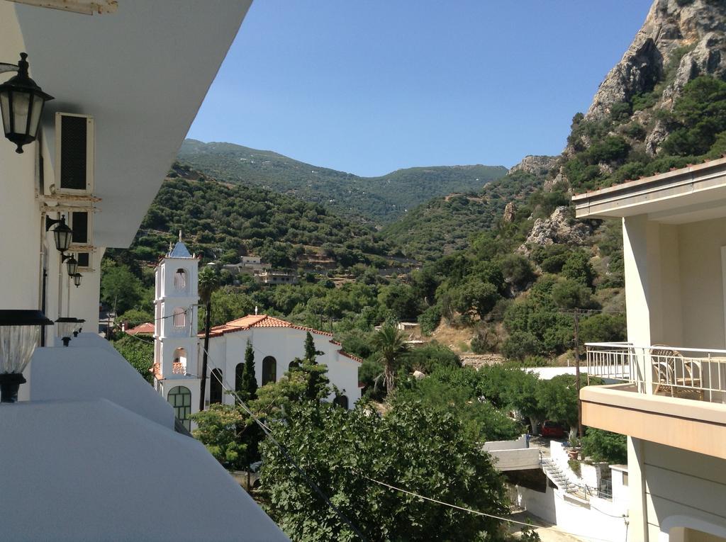 Hotel Asteria Ágios Kírykos Exterior foto
